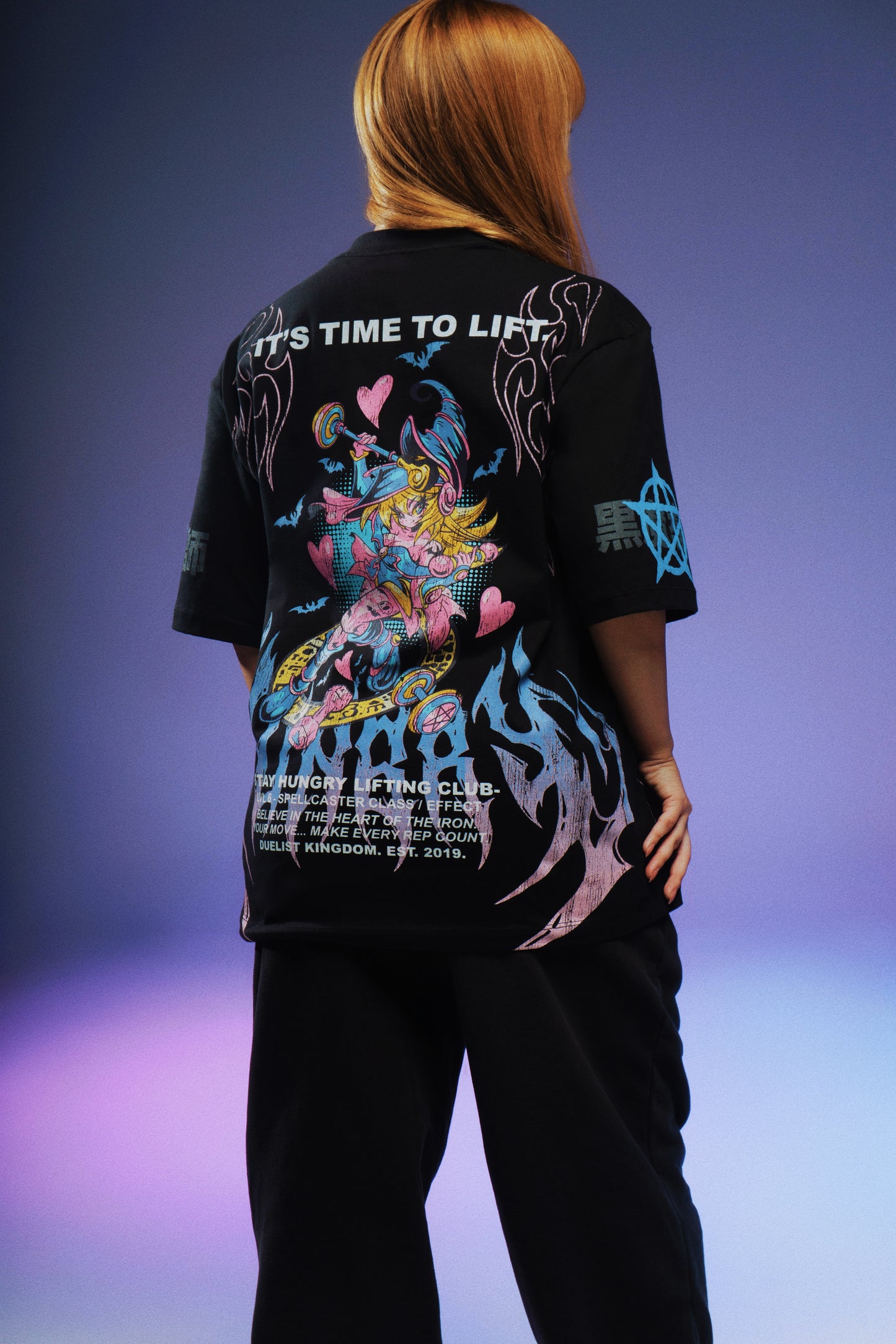 IT'S TIME TO LIFT - DARK MAGICIAN GIRL - Premium Oversize Tee (HEAVYWEIGHT - Black)